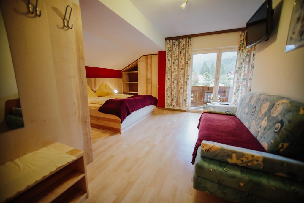 Hotel Garni Zerza Tröpolach Eksteriør bilde