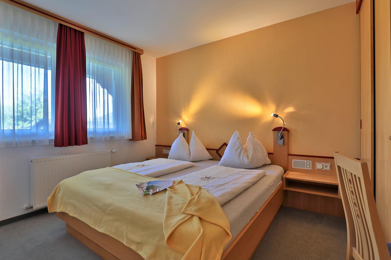 Hotel Garni Zerza Tröpolach Eksteriør bilde