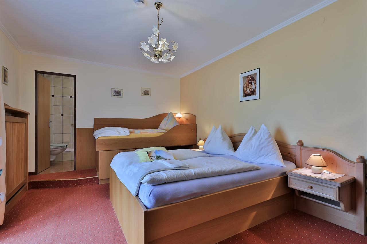 Hotel Garni Zerza Tröpolach Eksteriør bilde